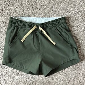 Cadets Green Relaxed Fit Shorts with Elastic Waistband